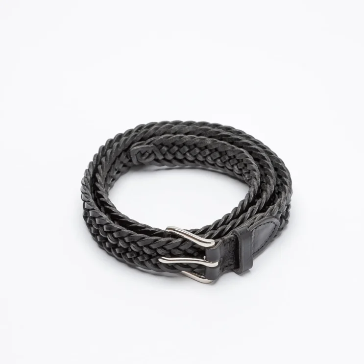 Interlinked Plaited Belt in Veg Leather in Black coiled