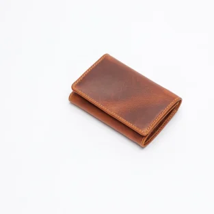 The Kingscote 3-Fold Leather Wallet in Badalassi - Wax Olmo