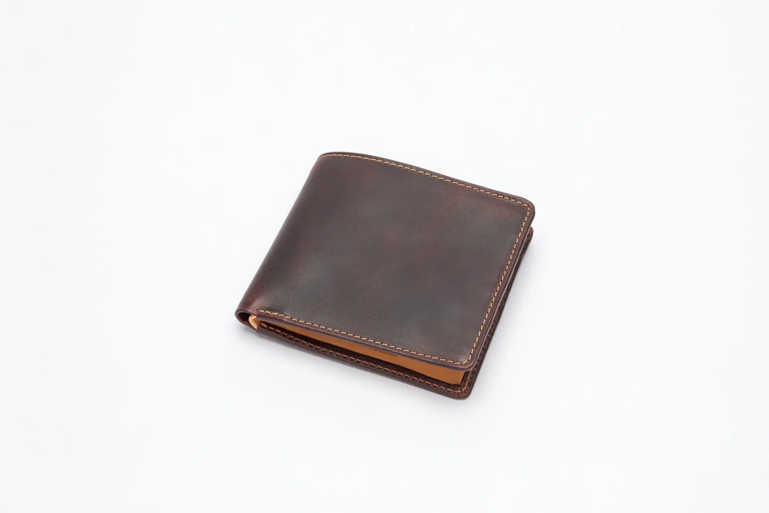 The Regent Bi-Fold Wallet in Badalassi - Wax/Nofin Tobacco/Bone