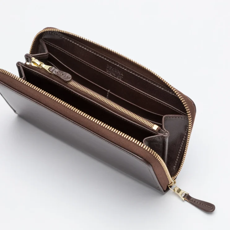 The Ascot Zip Round Purse in Bridle Brown open